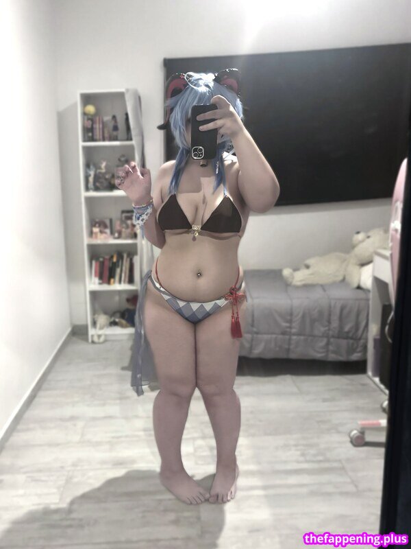 12HMXmulti / tomosanes Foto OnlyFans Nua #4