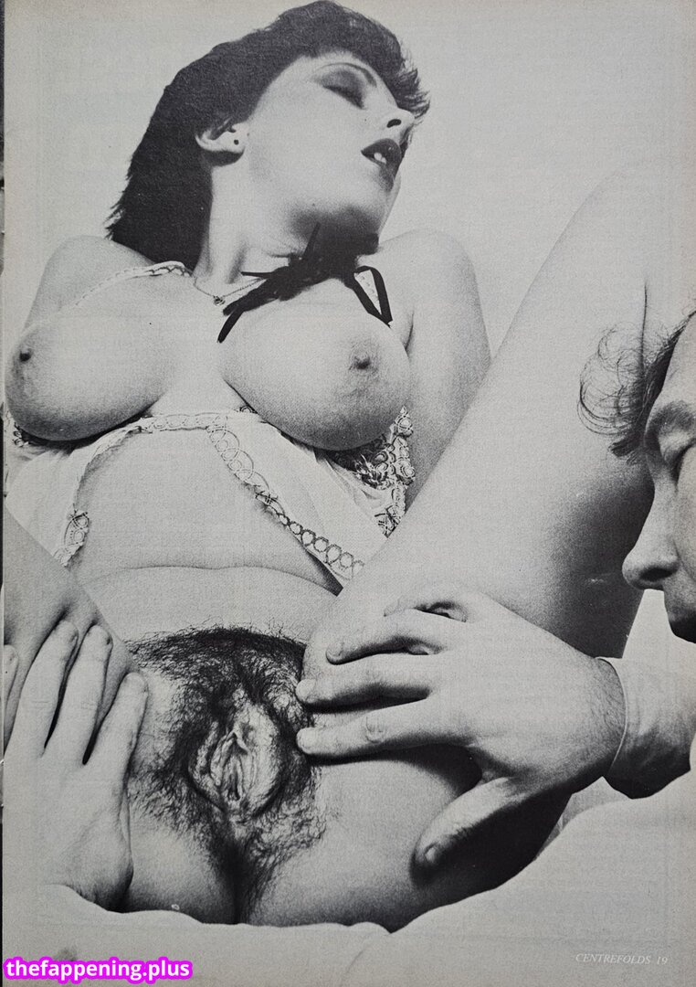 1980'S & Early 90'S Page 3 Girls / GlamourTeaJames / https: / mariawhittaker Foto OnlyFans Desnuda #1859