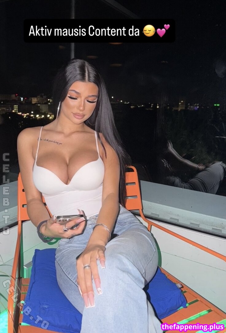 28.leyla / 28.leylaa2 Foto OnlyFans Desnuda #98