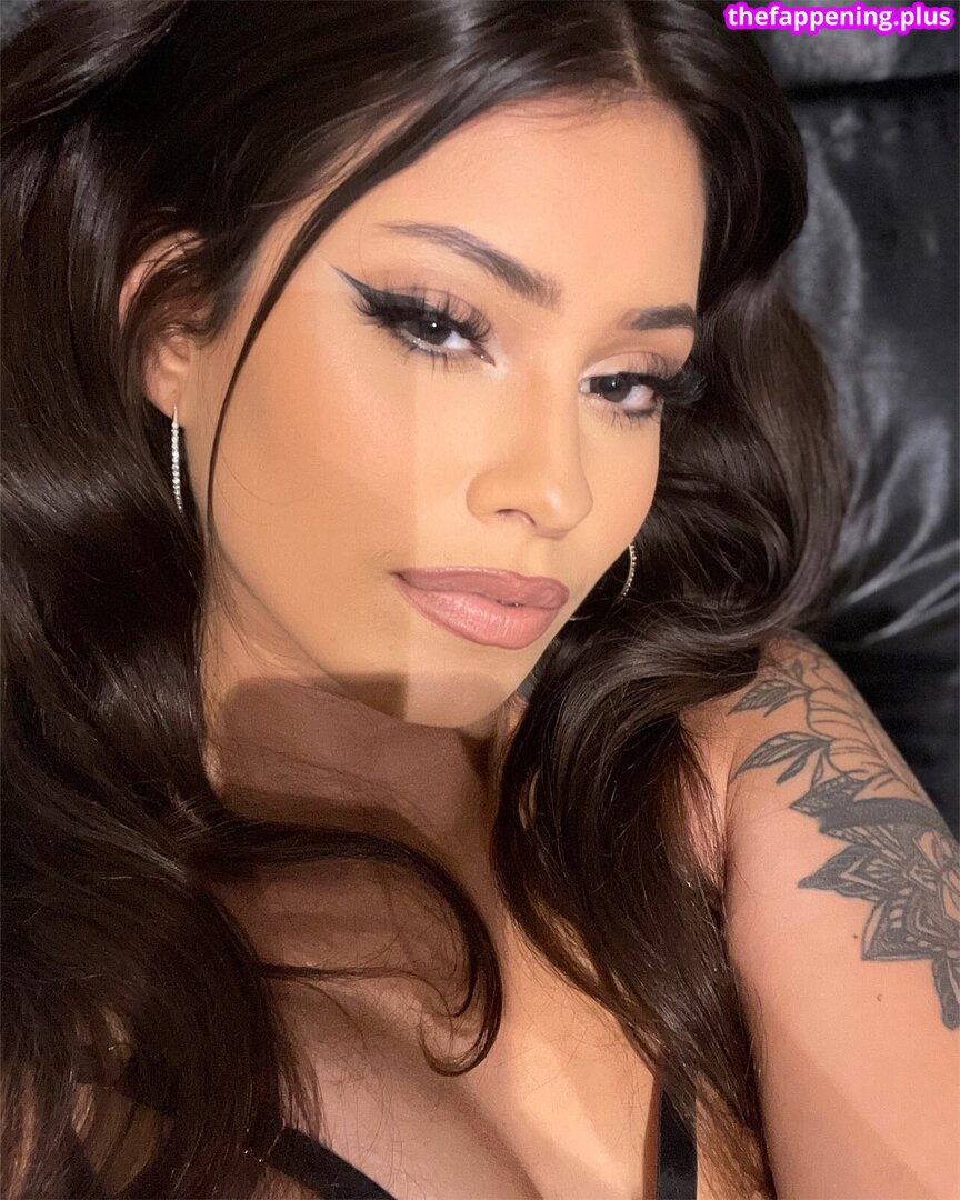 713CORI Photo OnlyFans Nu #93