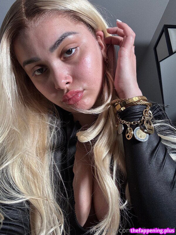 Aaliyah Hadid / aaliyahhadid / aaliyahhadidxo / itsaaliyahhadid Foto OnlyFans Nuda #282