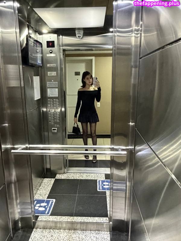 aangelarrochista / mrs_arockstar Çıplak OnlyFans Fotoğrafı #556