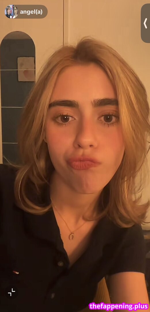 aangelarrochista / mrs_arockstar 누드 OnlyFans 사진 #597