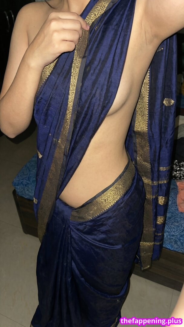 Aania Sharma / aaniasharmaa / https: Φωτογραφία Γυμνών OnlyFans #9