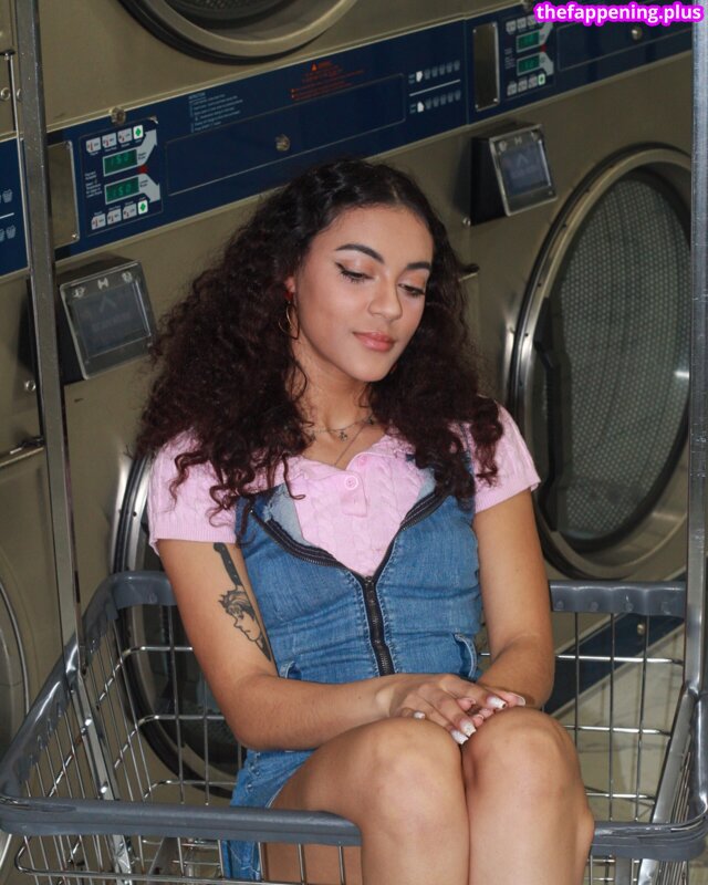 Kirby from After The Credits / aannmaryy / cw / kirbyandblue Foto OnlyFans Nua #18