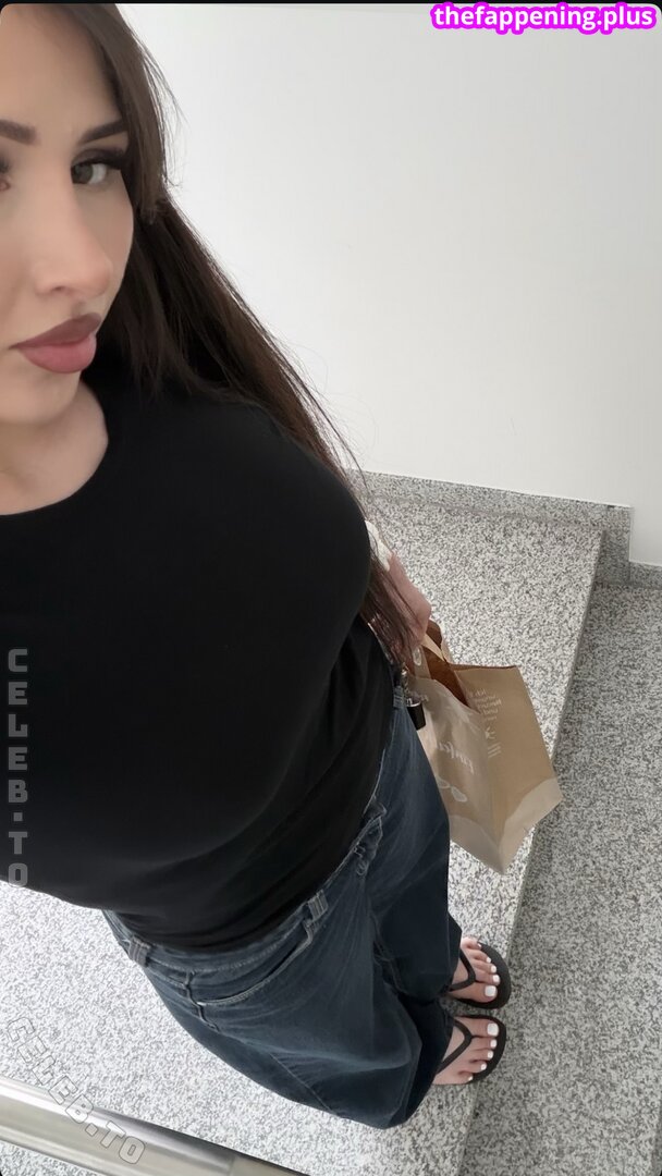 Aanys / aanyskh Nacktes OnlyFans Foto #25