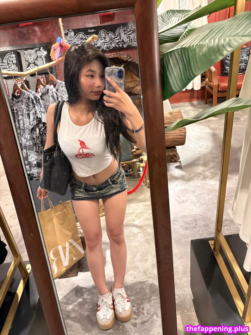 Saipetch B. / aaomhelloo Naakte OnlyFans Foto #212