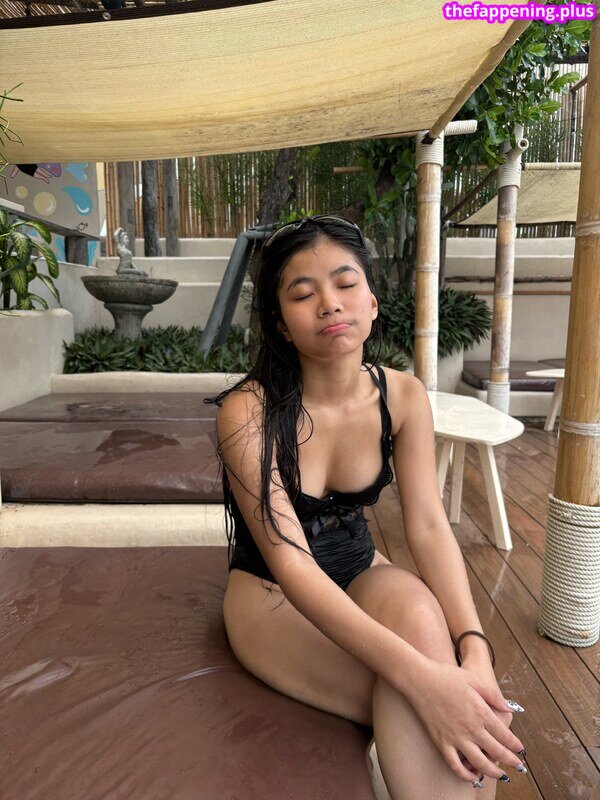 Saipetch B. / aaomhelloo Naken OnlyFans Foto #341