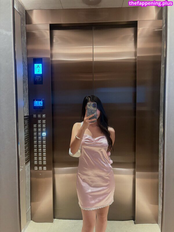 Saipetch B. / aaomhelloo Nacktes OnlyFans Foto #403
