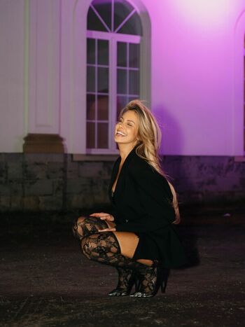 Adixia