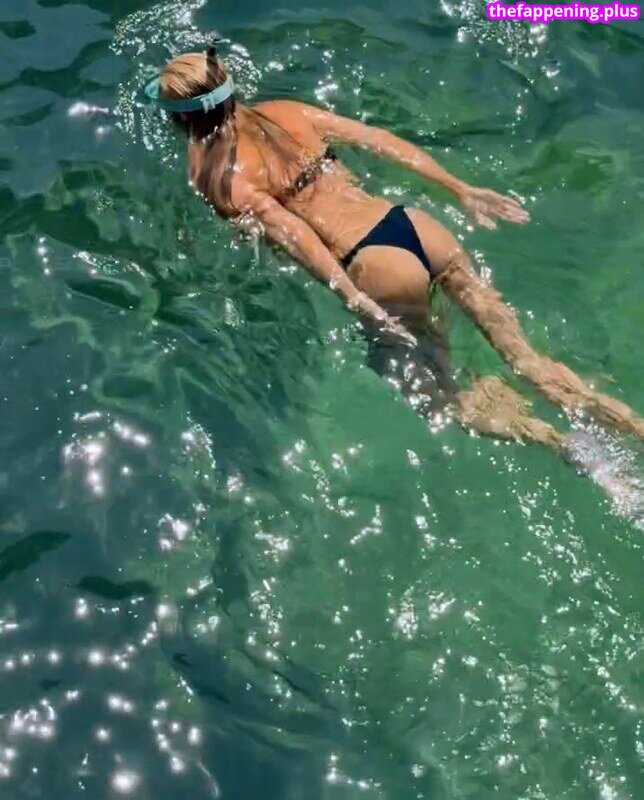 Adriane Galisteu / galisteuoficial Foto OnlyFans Nua #447