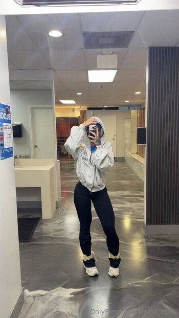 alaina_elliss