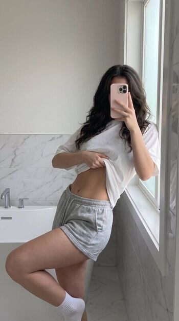 Alasmin Naaz
