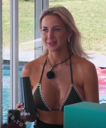 Alexandra Leonhard