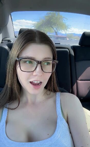 Alexis Bennet