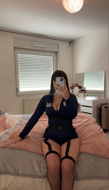 Alicia.gfd