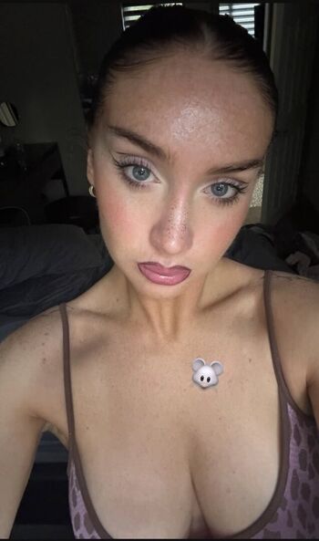 Alicia Scholes