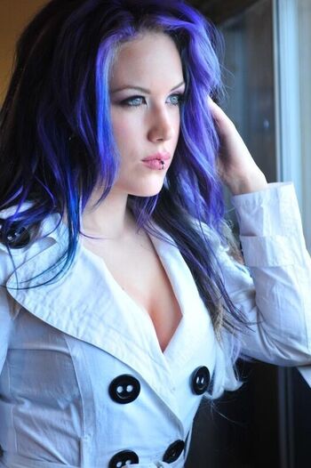 Alissa White-Gluz