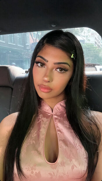 Aliza Shan