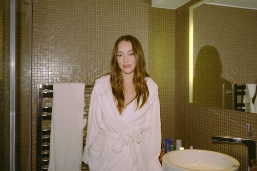 Alycia Debnam Carey