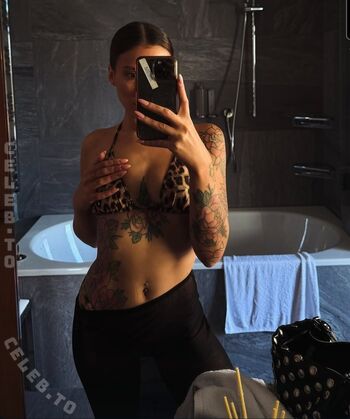 Amanda Chivas