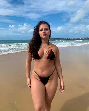 Amanda Helal