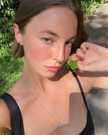 Amelie Manzoli