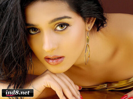 Amrita Rao