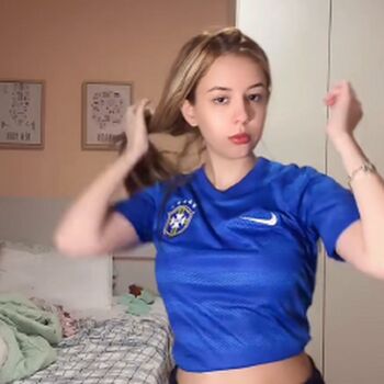 Ana Julia