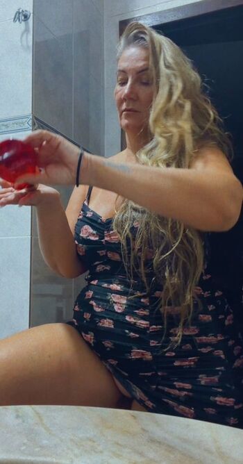 Ana Paula Brook
