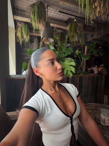 Analis Cruz