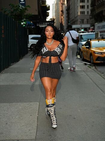 Angela Simmons