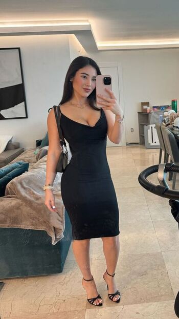 Angie Varona