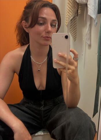 Ania Magliano