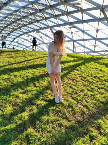 anita_raev