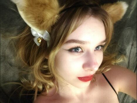 anita_raev