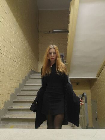 anita_raev