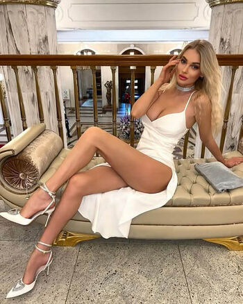 Anna Almazova