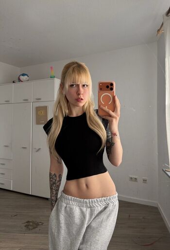 Anna Svperdone