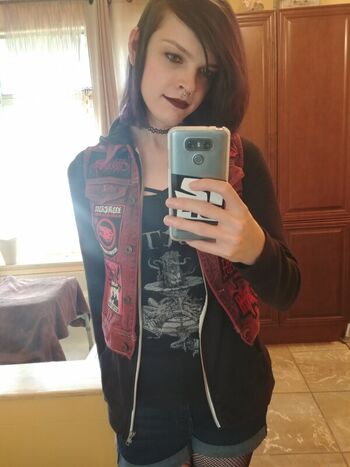 Anri Singer