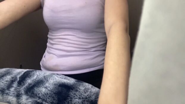 April Daisy Asmr