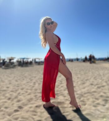 April Mae Xox