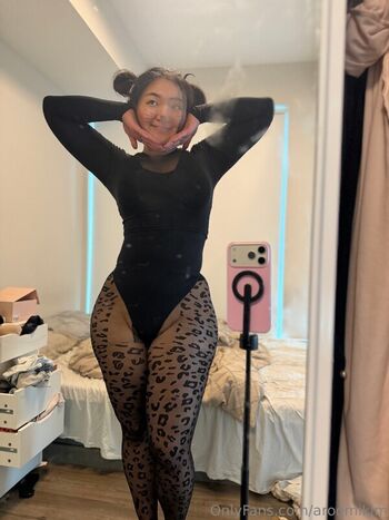 Aroomi Kim