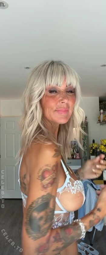 Astrid Zeegen Holt
