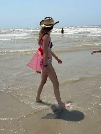 Avery.shipp