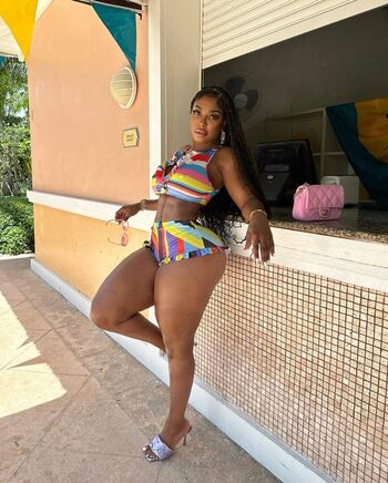 Ayesha Howard