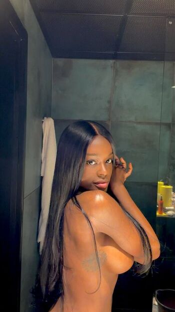 Azealia Banks