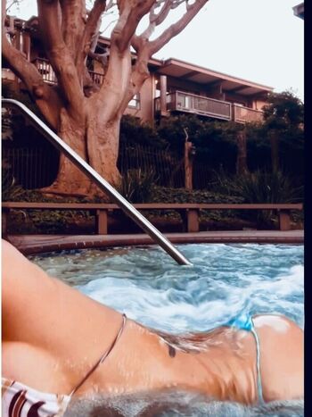 Bai Ling