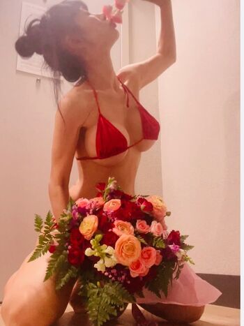 Bai Ling