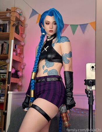 Bakachi_Cos